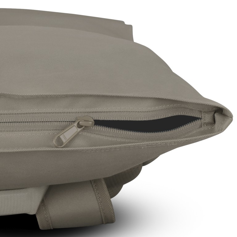 Rucksack Eco Series Allen Large erweiterbar Desert Grey, Farbe: taupe/khaki, Marke: Johnny Urban, EAN: 4260759424144, Abmessungen in cm: 31x45x14, Bild 12 von 12