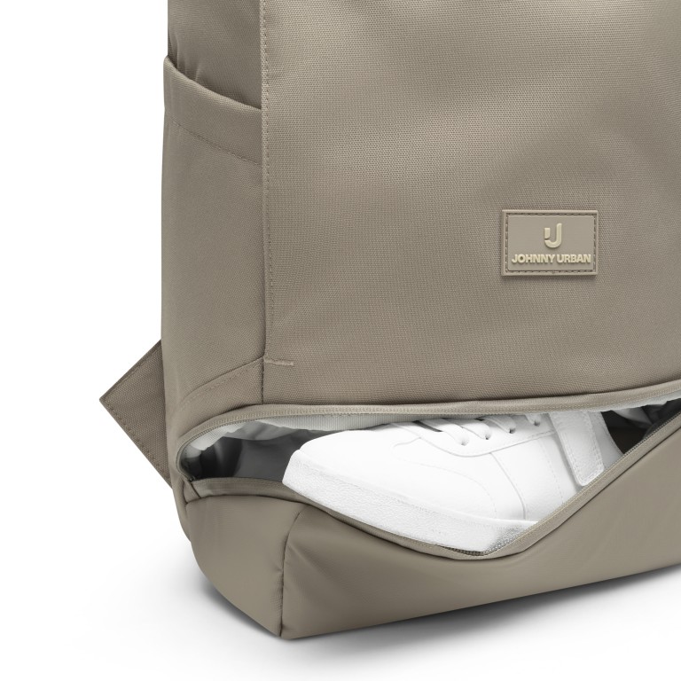 Rucksack Eco Series Allen Medium erweiterbar Desert Grey, Farbe: taupe/khaki, Marke: Johnny Urban, EAN: 4260759424137, Abmessungen in cm: 28.5x40.5x13, Bild 10 von 15