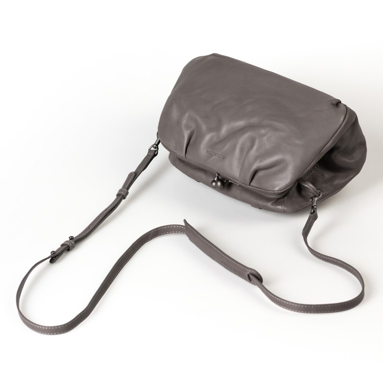 Umhängetasche Grandma's Luxury Club Mrs. Frosting Oyster Grey, Farbe: grau, Marke: Aunts & Uncles, EAN: 4255717211522, Abmessungen in cm: 25x16x13, Bild 7 von 7