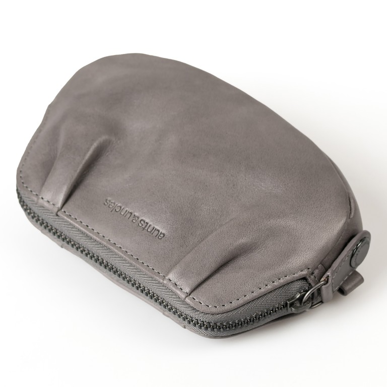 Schlüsseletui Grandma's Luxury Club Jacy Oyster Grey, Farbe: grau, Marke: Aunts & Uncles, EAN: 4255717211867, Abmessungen in cm: 14x8.5x3.5, Bild 5 von 5