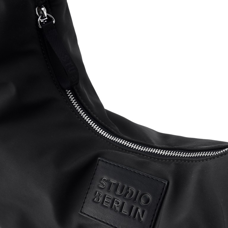 Beuteltasche Moabit Black, Farbe: schwarz, Marke: Studio Berlin, EAN: 4262499037806, Abmessungen in cm: 47x33x15, Bild 6 von 6