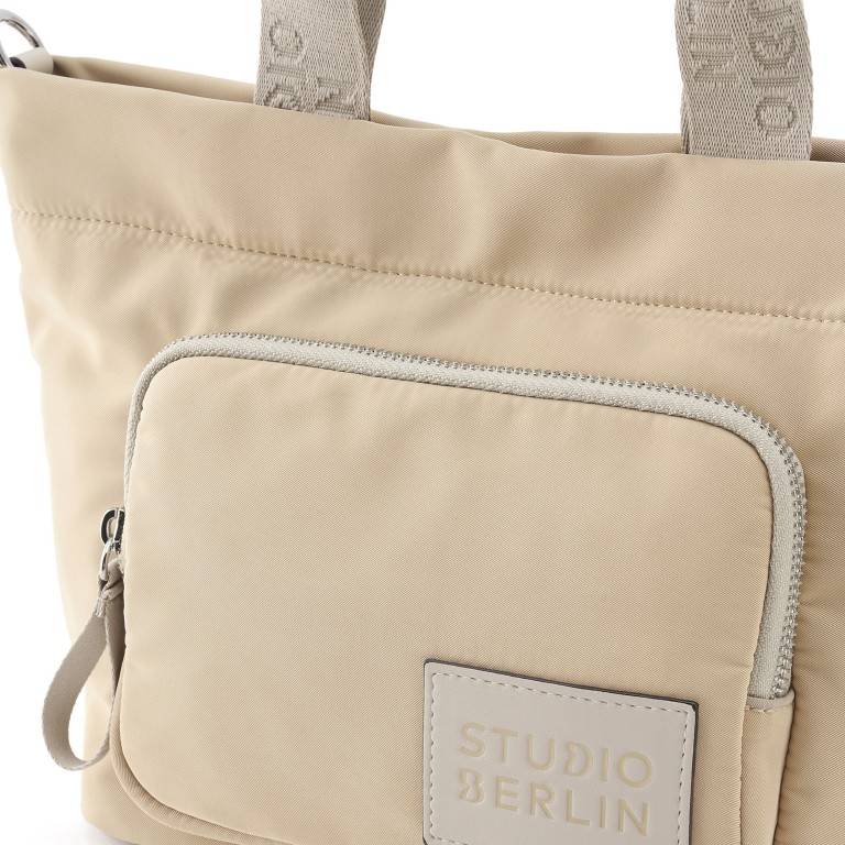 Handtasche Weißensee Sand, Farbe: beige, Marke: Studio Berlin, EAN: 4262499038469, Abmessungen in cm: 22.5x21.5x13.5, Bild 6 von 6