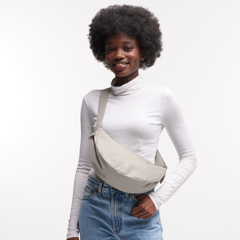 Umhängetasche Moon Bag Small Monochrome Clam, Farbe: beige, Marke: Got Bag, EAN: 4262457054289, Abmessungen in cm: 32x18x9, Bild 4 von 7