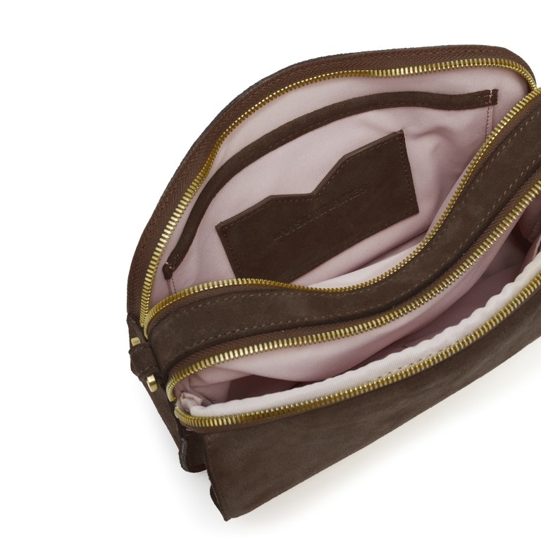 Umhängetasche Essential Emily Cozy Dark Brown, Farbe: braun, Marke: Les Visionnaires, EAN: 4262499033617, Abmessungen in cm: 23x16.5x6.5, Bild 5 von 6