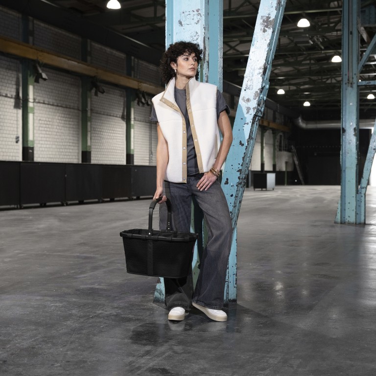 Einkaufskorb Carrybag Mesh Black, Farbe: schwarz, Marke: Reisenthel, EAN: 4012013744129, Abmessungen in cm: 48x29x28, Bild 3 von 6