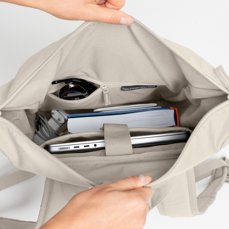 Rucksack Flow Pack mit Laptopfach 14 Zoll Soft Shell, Farbe: beige, Marke: Got Bag, EAN: 4262457052704, Abmessungen in cm: 30x40x14, Bild 8 von 10