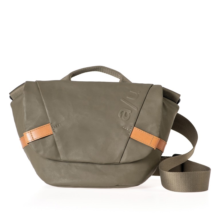Umhängetasche Japan Kazo Fallen Rock, Farbe: taupe/khaki, Marke: Aunts & Uncles, EAN: 4255717210495, Abmessungen in cm: 29x18x7, Bild 1 von 6