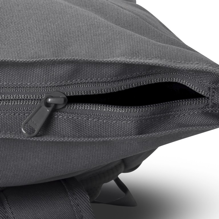 Rucksack Eco Series Allen Medium erweiterbar Dunkelgrau, Farbe: grau, Marke: Johnny Urban, EAN: 4260641582730, Abmessungen in cm: 28.5x40.5x13, Bild 5 von 8