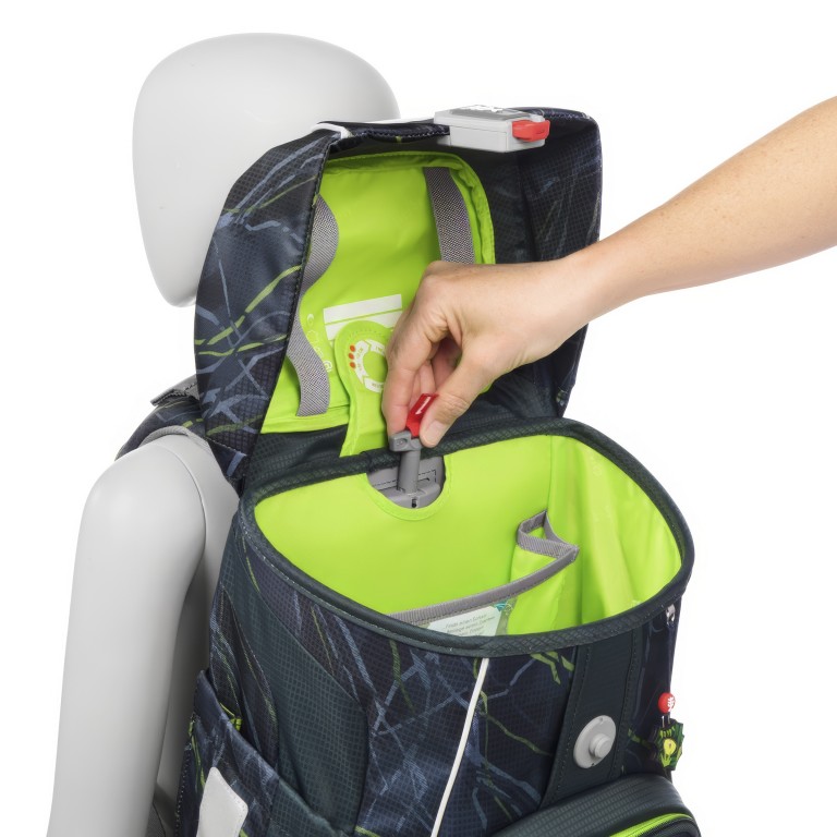 Schulranzen Fit Set 5-teilig Danger Cat Chiko, Farbe: grau, Marke: Step by Step, EAN: 4047443543905, Abmessungen in cm: 28x37.5x20, Bild 8 von 16