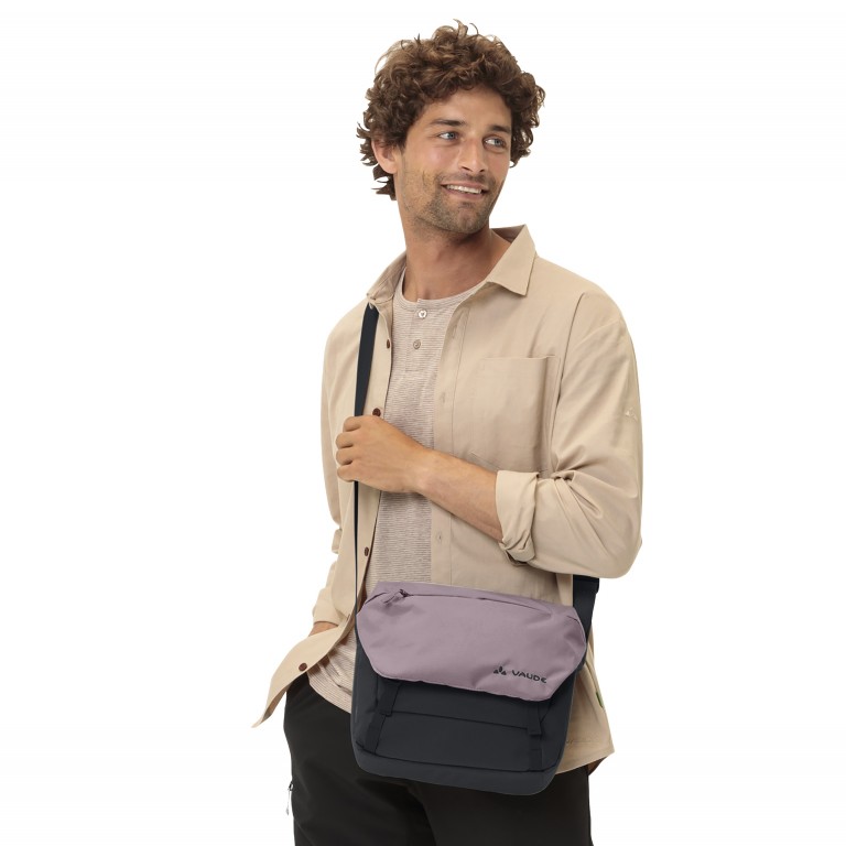 Umhängetasche Estrellas Rom III S Volumen 5 Liter Black Purple Ash, Farbe: schwarz, Marke: Vaude, EAN: 4067729112984, Abmessungen in cm: 24x20x10, Bild 4 von 7