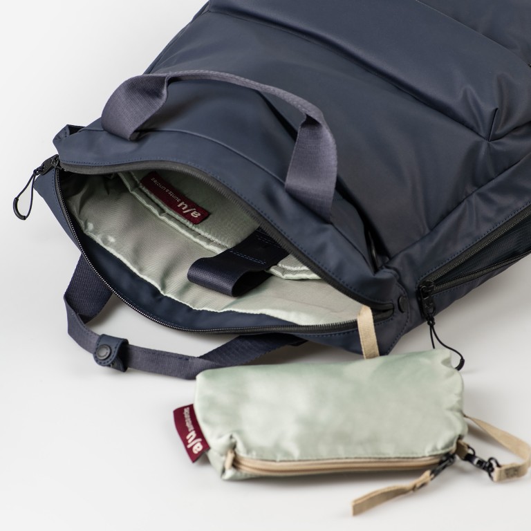 Rucksack Japan Re-Lite Sagami erweiterbar Outer Space, Farbe: blau/petrol, Marke: Aunts & Uncles, EAN: 4255717212994, Abmessungen in cm: 31x40x11, Bild 5 von 7