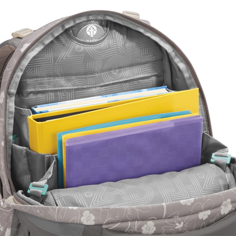 Rucksack Mate Modell 2026 30 Liter Vanilla Bloom, Farbe: grau, Marke: Coocazoo, EAN: 4047443544063, Abmessungen in cm: 30x44x23, Bild 5 von 9