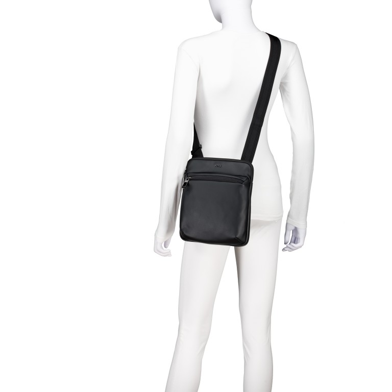 Umhängetasche Jace Envelope Black, Farbe: schwarz, Marke: BOSS, EAN: 4063551380416, Abmessungen in cm: 22.5x25.5x6, Bild 5 von 6