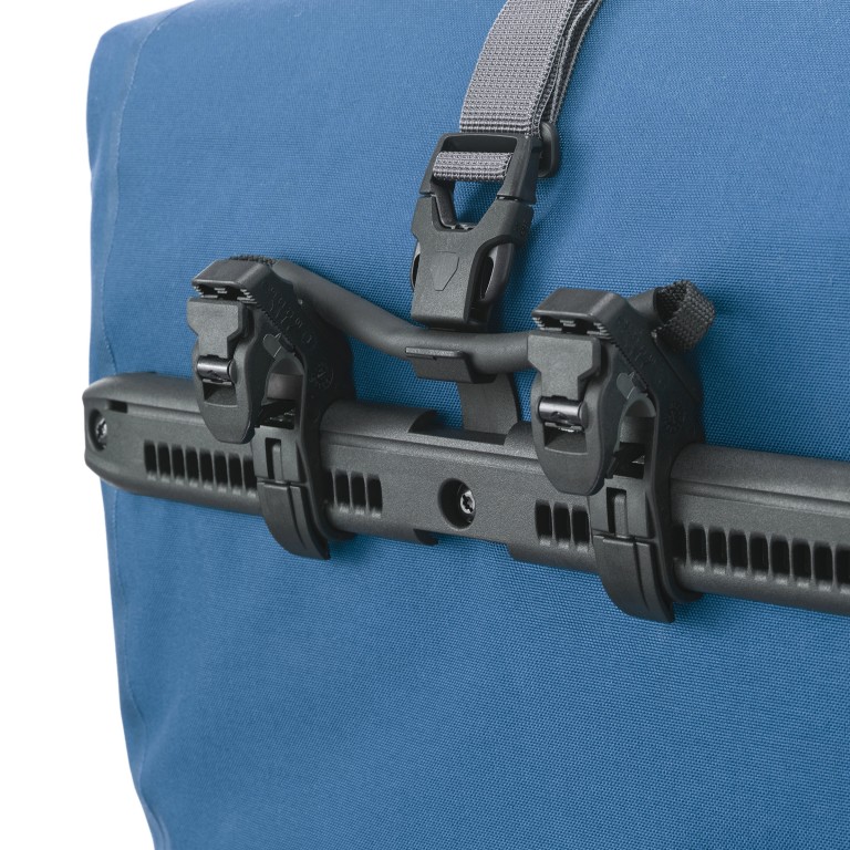 Fahrradtasche Back-Roller Plus Hinterrad Einzeltasche Volumen 20 Liter Denim, Farbe: blau/petrol, Marke: Ortlieb, EAN: 4013051059992, Abmessungen in cm: 23x42x17, Bild 6 von 8