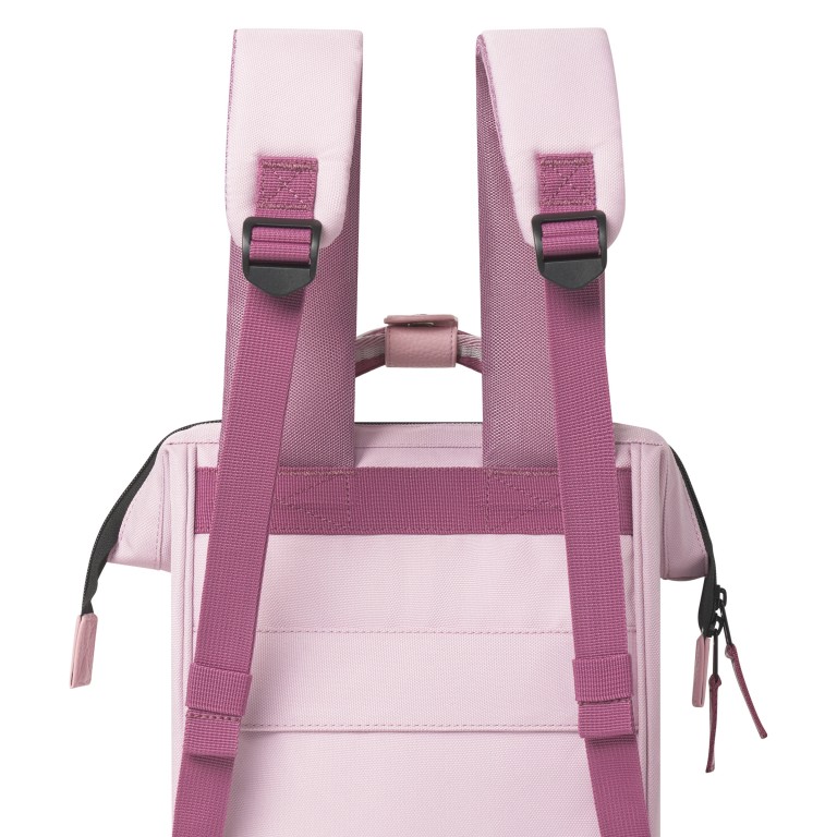 Rucksack Adventurer Small Assouan mit zwei auswechselbaren Vortaschen Rose, Farbe: rosa/pink, Marke: Cabaia, EAN: 3701328392644, Abmessungen in cm: 23x32x13, Bild 11 von 11