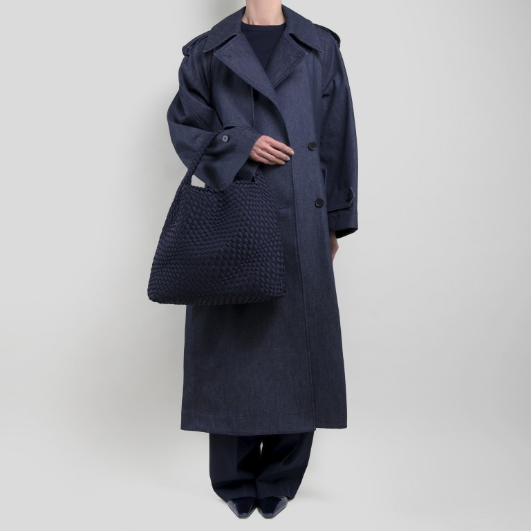 Beuteltasche Ellen mit herausnehmbarem Etui Nachtblau, Farbe: blau/petrol, Marke: blingberlin, Abmessungen in cm: 37x33x13, Bild 8 von 9