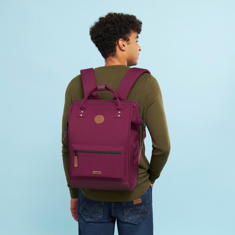 Rucksack Adventurer Large Nice mit zwei auswechselbaren Vortaschen Weinrot, Farbe: rot/weinrot, Marke: Cabaia, EAN: 3701328355052, Abmessungen in cm: 29x46x17, Bild 7 von 10
