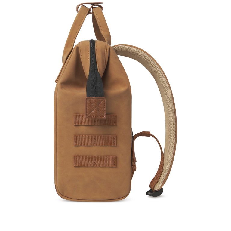 Rucksack Adventurer Small Moscow mit zwei auswechselbaren Vortaschen Camel, Farbe: cognac, Marke: Cabaia, EAN: 3701328351320, Abmessungen in cm: 23x32x13, Bild 5 von 9