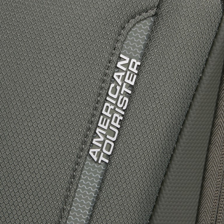 Koffer Wanderlite Spinner S expandable Dark Khaki, Farbe: grün/oliv, Marke: American Tourister, EAN: 5400520376169, Abmessungen in cm: 40x55x23, Bild 12 von 15