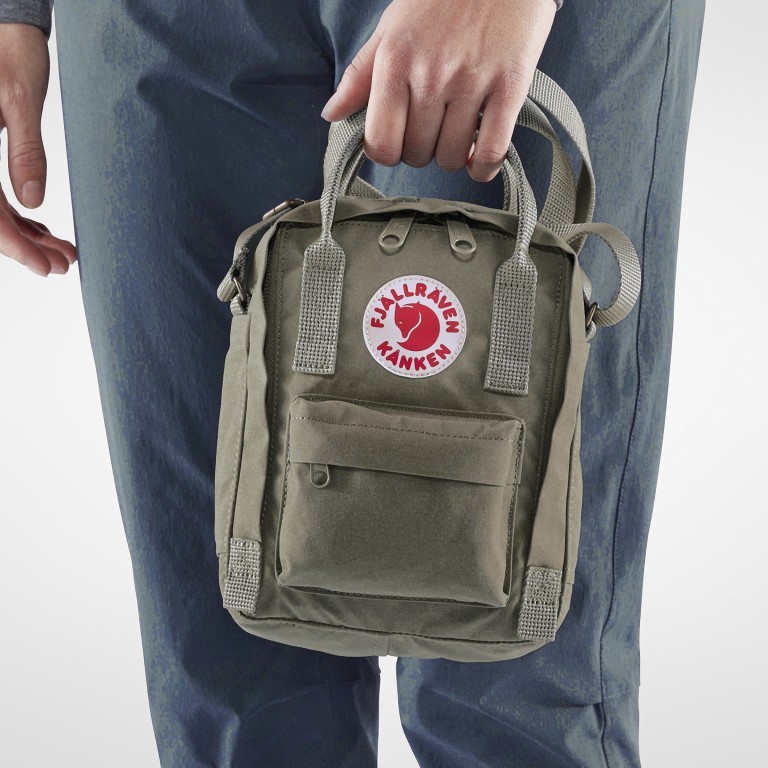 Umhängetasche Kånken Sling Clay, Farbe: beige, Marke: Fjällräven, EAN: 7323450644420, Abmessungen in cm: 15x20x11, Bild 6 von 10