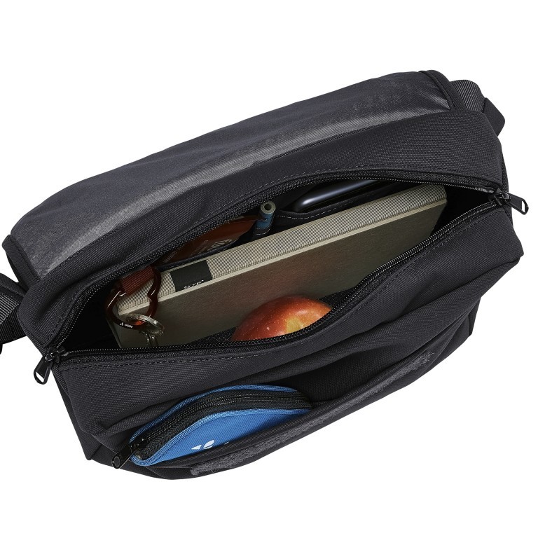 Umhängetasche Coreway Shoulder Bag Volumen 6 Liter Black, Farbe: schwarz, Marke: Vaude, EAN: 4062218661288, Abmessungen in cm: 30x23x7, Bild 7 von 10