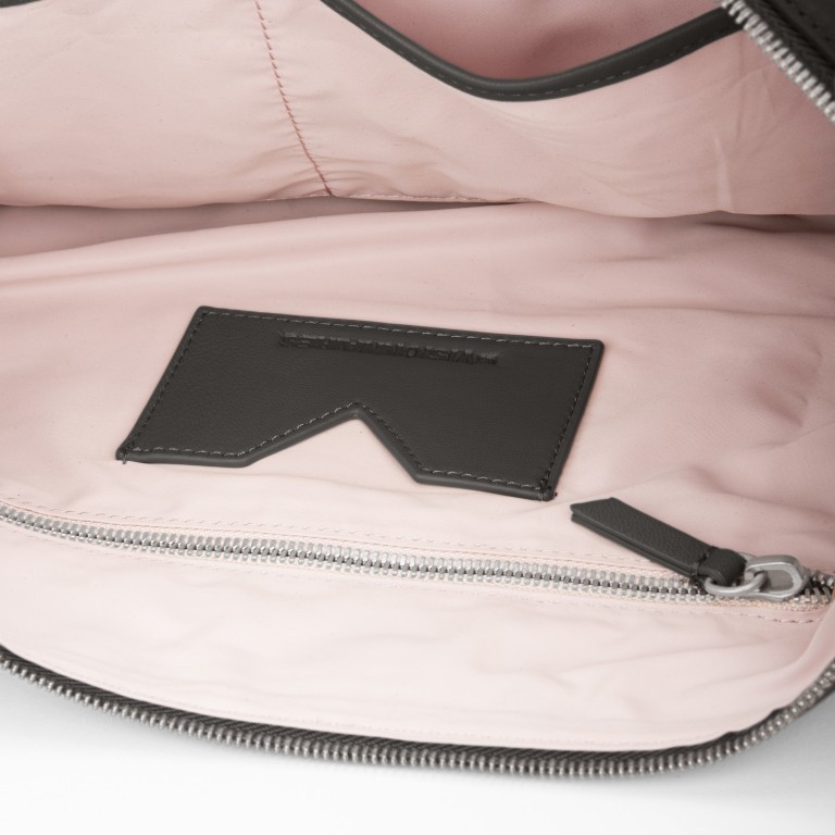 Beuteltasche Soft Volume Juliette Silky Leather Black, Farbe: schwarz, Marke: Les Visionnaires, EAN: 4262371042614, Abmessungen in cm: 46x45x1, Bild 3 von 4