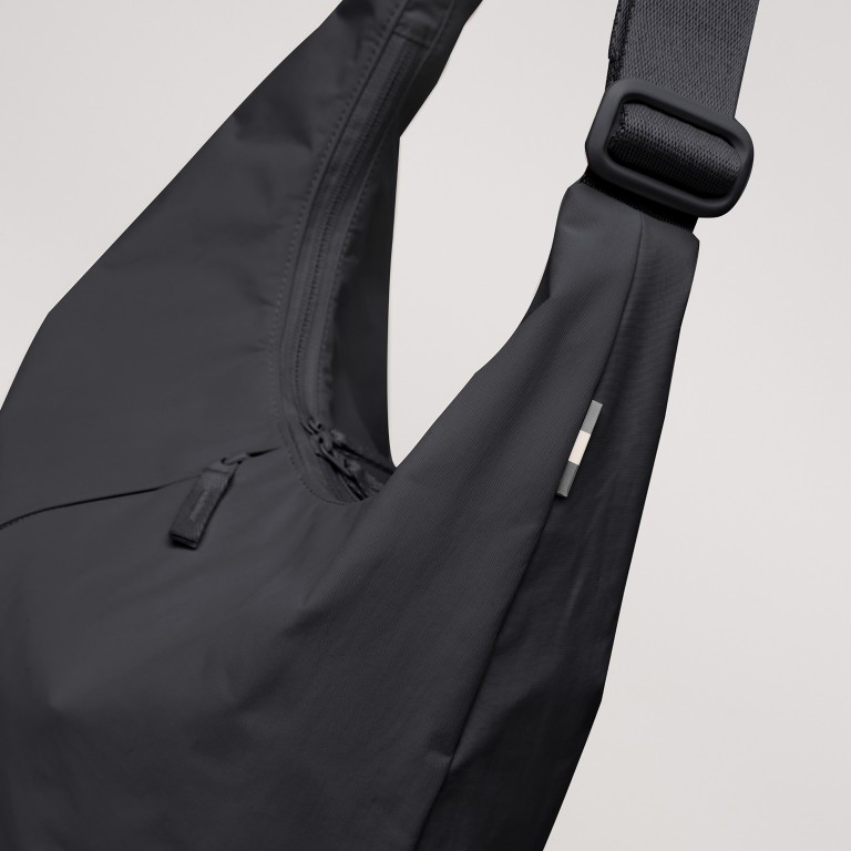 Beuteltasche T-Shape Bag Medium Monochrome, Farbe: schwarz, beige, Marke: Got Bag, Abmessungen in cm: 36x35x15, Bild 9 von 9