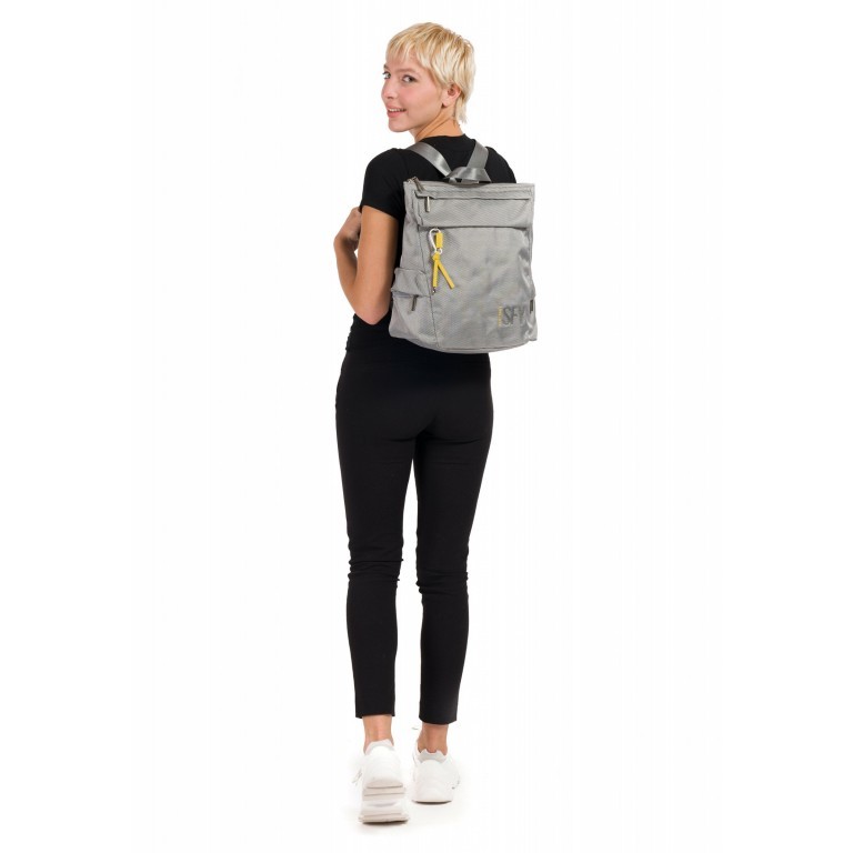 Rucksack Marry 18015, Farbe: schwarz, grau, blau/petrol, braun, taupe/khaki, grün/oliv, rot/weinrot, rosa/pink, orange, beige, Marke: Suri Frey, Abmessungen in cm: 35x34x17, Bild 4 von 8