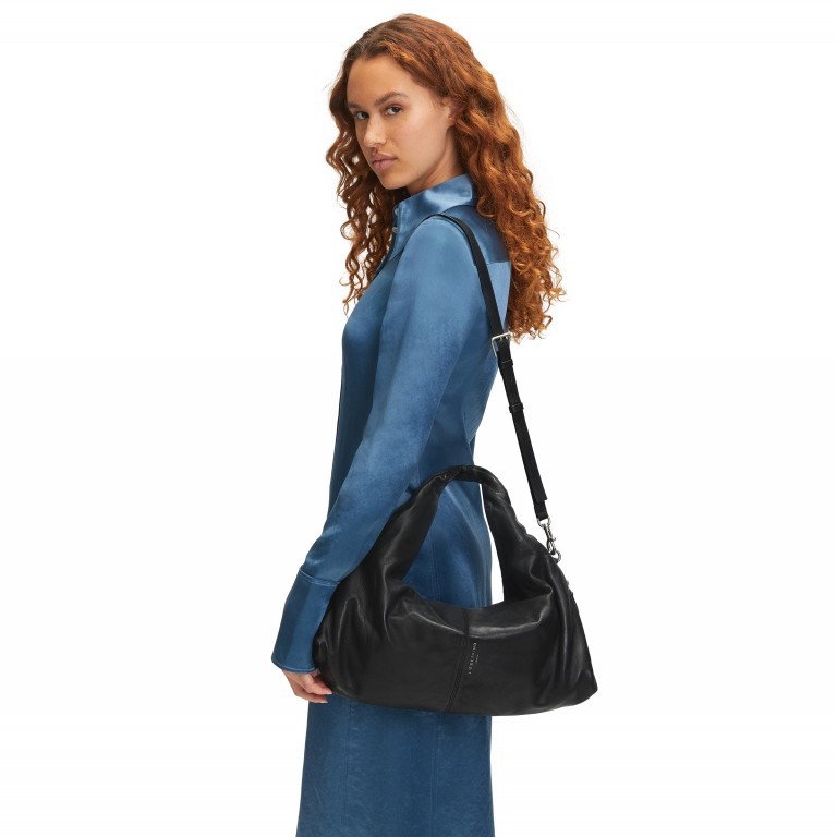 Tasche Scarlet Satchel M Black, Farbe: schwarz, Marke: Liebeskind Berlin, EAN: 4064657038379, Abmessungen in cm: 42x18.5x11.5, Bild 3 von 5