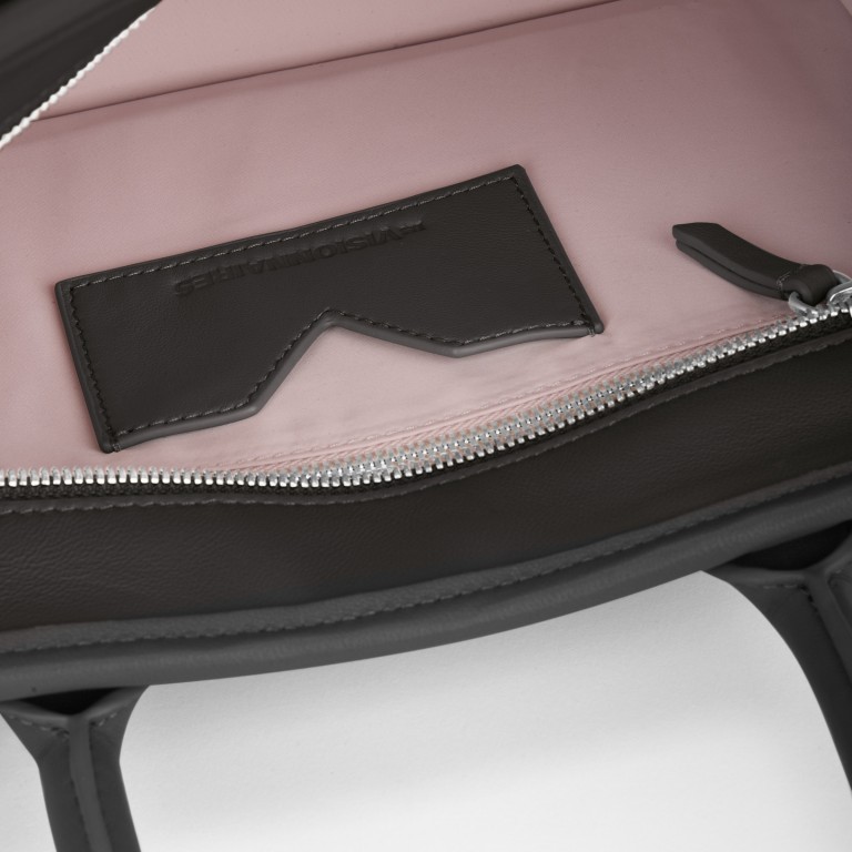 Tasche Soft Volume Lena Silky Leather Black, Farbe: schwarz, Marke: Les Visionnaires, EAN: 4262371042775, Abmessungen in cm: 28x34x15, Bild 3 von 4