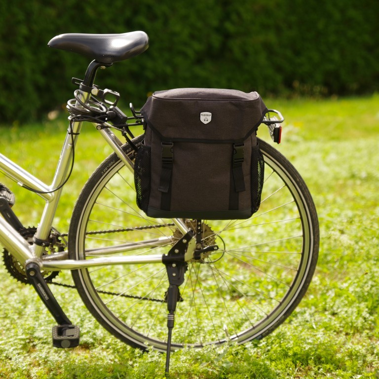 Fahrradtasche für Gepäckträgerbefestigung Black, Farbe: schwarz, Marke: Blackbeat, EAN: 8720088706855, Abmessungen in cm: 27x30x9, Bild 11 von 11
