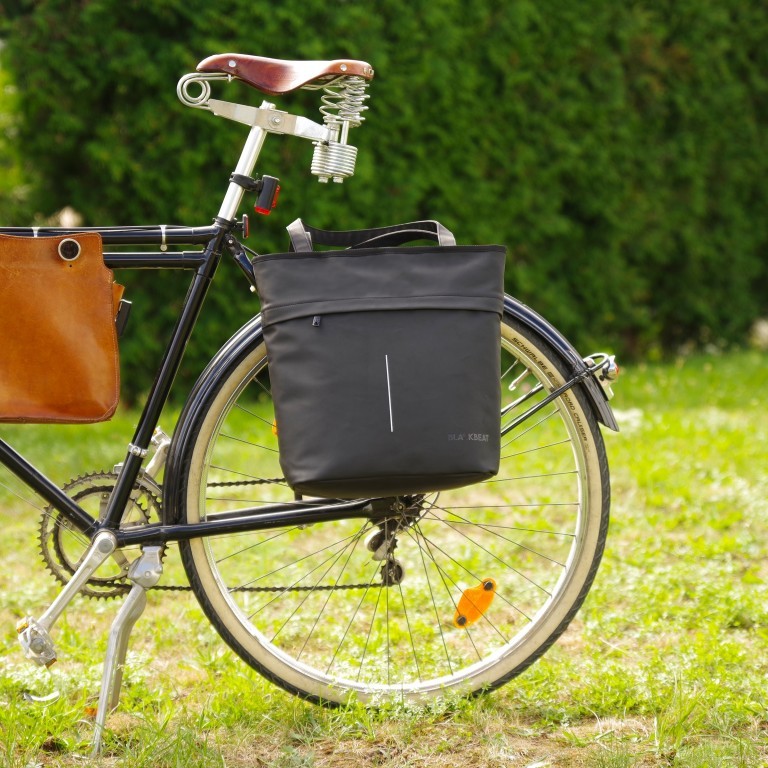 Fahrradtasche Shopper mit Gepäckträgerbefestigung Grau, Farbe: grau, Marke: Blackbeat, EAN: 8720088707081, Abmessungen in cm: 31x37x14, Bild 6 von 8