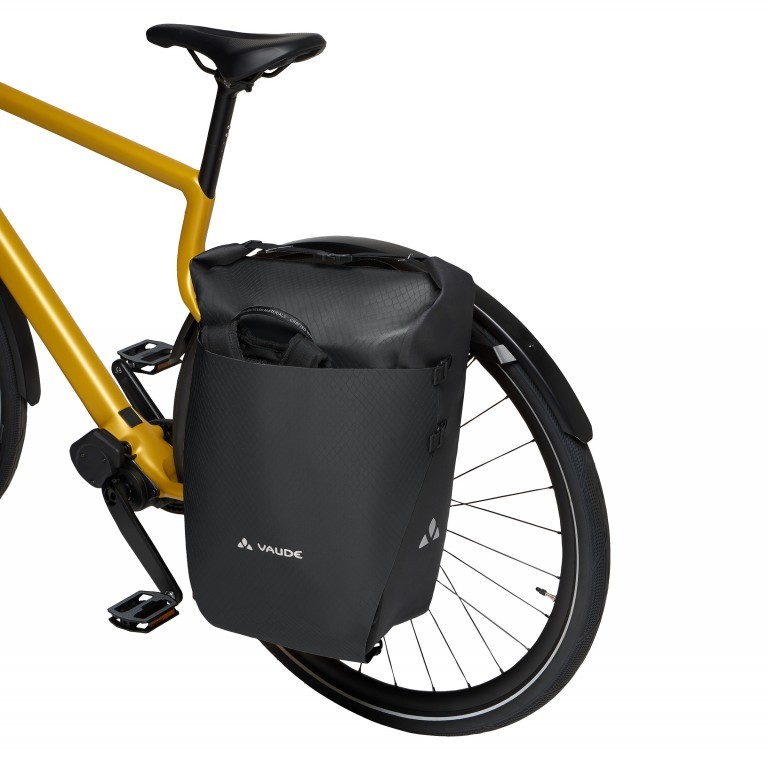 Fahrradtasche / Rucksack Aqua Transformer 2in1 Volumen 26 Liter, Farbe: schwarz, gelb, Marke: Vaude, Abmessungen in cm: 34x50x20, Bild 6 von 10