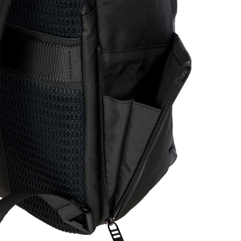 Rucksack Urban Eco Backpack M1 mit Laptopfach 15 Zoll Stone Grey, Farbe: grau, Marke: Porsche Design, EAN: 4056487038728, Abmessungen in cm: 26x42x17, Bild 11 von 16