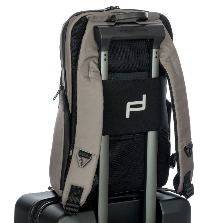 Rucksack Urban Eco Backpack S mit Laptopfach 13 Zoll, Marke: Porsche Design, Abmessungen in cm: 29x41x15, Bild 4 von 11