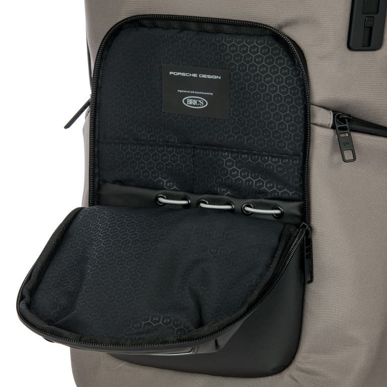 Rucksack Urban Eco Backpack S mit Laptopfach 13 Zoll, Marke: Porsche Design, Abmessungen in cm: 29x41x15, Bild 7 von 11