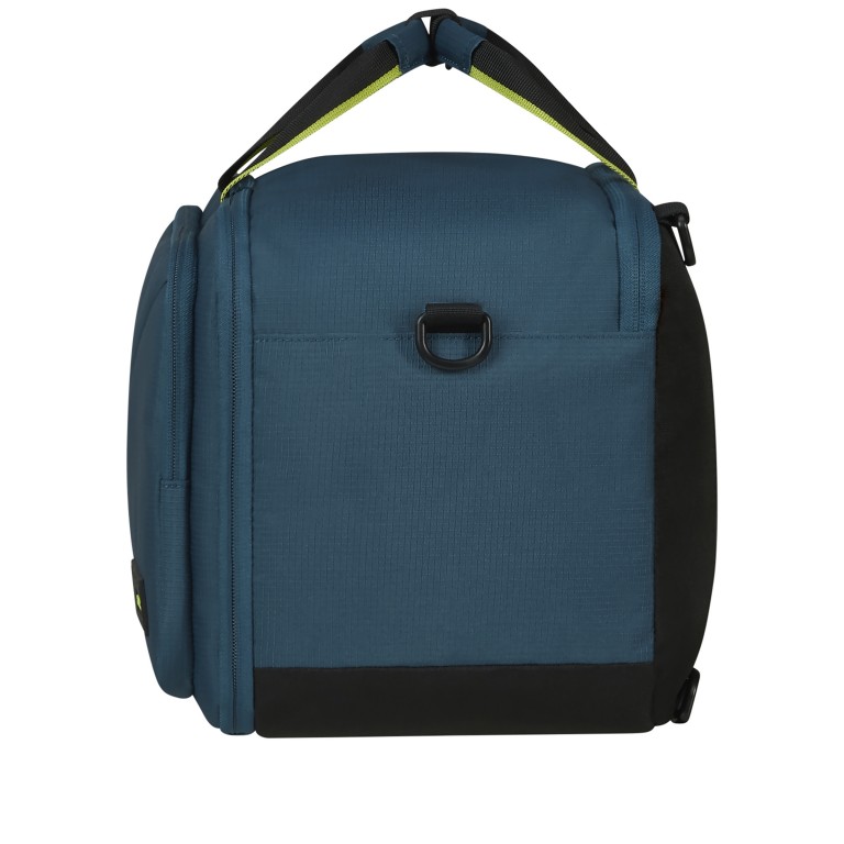 Flugumhänger / Rucksack Take2Cabin 3-Way-Boarding Bag mit Laptopfach 14 Zoll, Farbe: blau/petrol, grün/oliv, Marke: American Tourister, Abmessungen in cm: 40x25x20, Bild 3 von 14