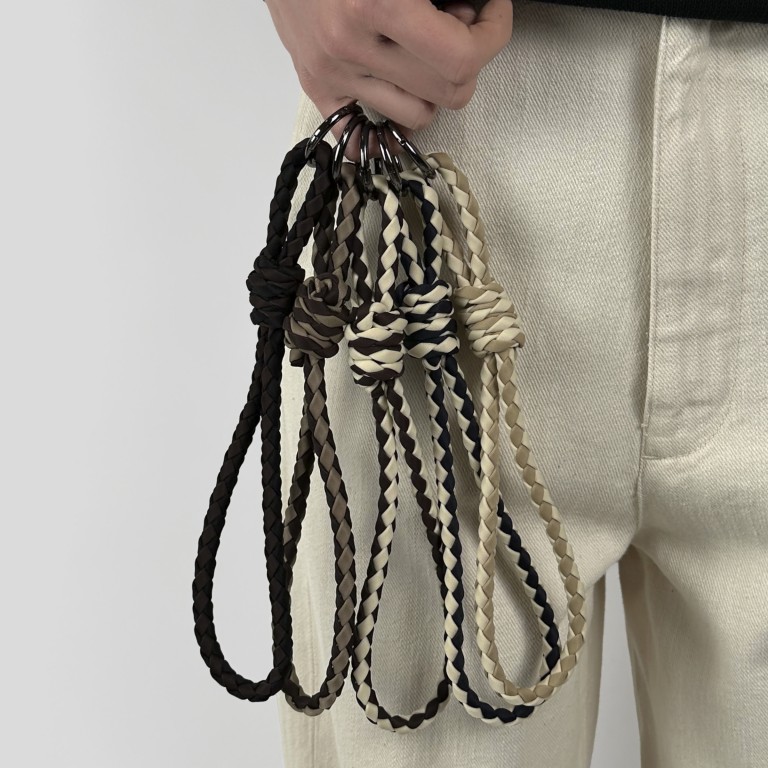 Schlüsselanhänger Keychain 25, Marke: blingberlin, Abmessungen in cm: 3x25x3, Bild 5 von 6