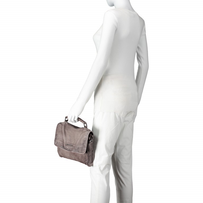 Handtasche Epic Mini Flax, Farbe: beige, Marke: FredsBruder, Abmessungen in cm: 26x23x3.5, Bild 6 von 6