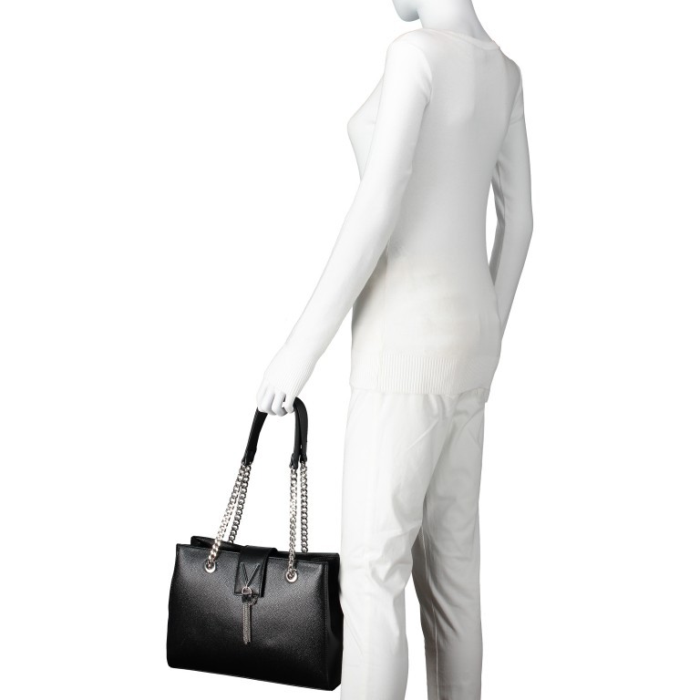 Tasche Divina Nero, Farbe: schwarz, Marke: Valentino Bags, EAN: 8052790167557, Abmessungen in cm: 30x23x10, Bild 4 von 6