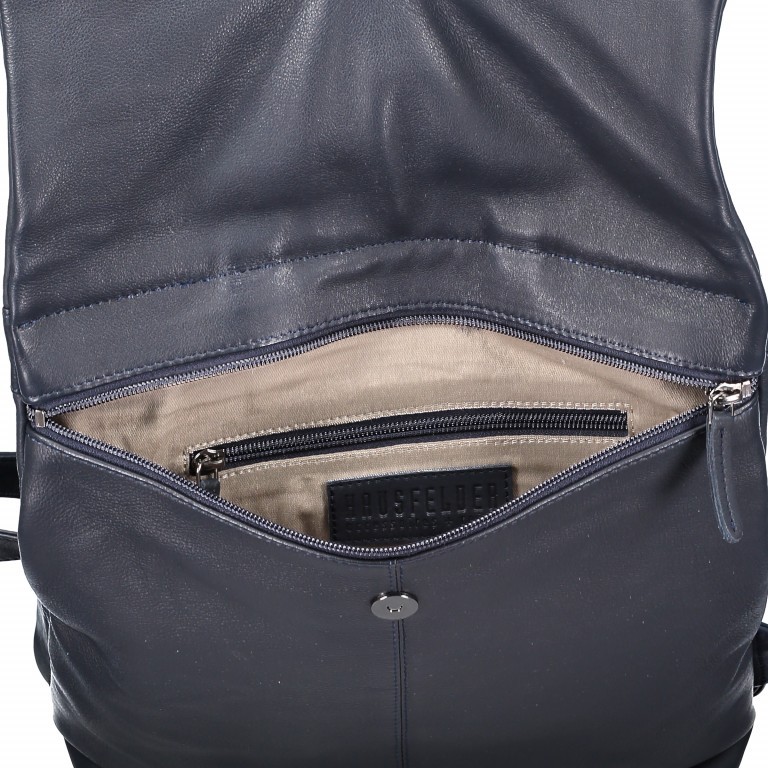 Rucksack Karen Schwarz, Farbe: schwarz, Marke: Hausfelder Manufaktur, Abmessungen in cm: 28x38x12, Bild 5 von 7