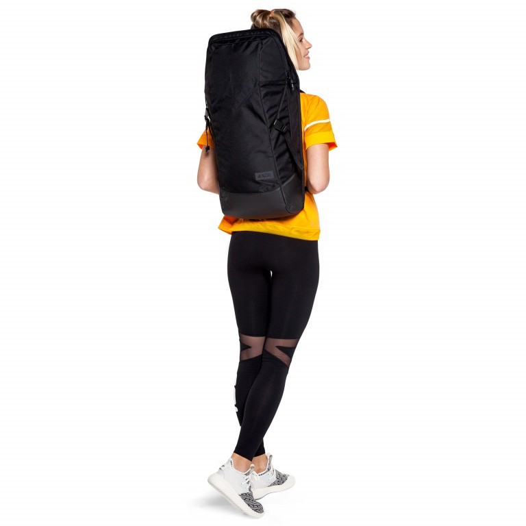 Rucksack Daypack Fineline Black, Farbe: schwarz, Marke: Aevor, EAN: 4057081031061, Abmessungen in cm: 34x48x14, Bild 9 von 13