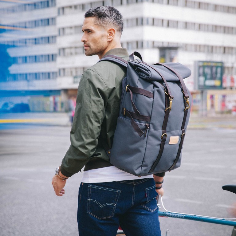 Rucksack Berlin Series Karl 48h Stone Blue Dark Brown, Farbe: blau/petrol, Marke: Property of ..., EAN: 8719322703453, Abmessungen in cm: 34x47x18, Bild 2 von 7