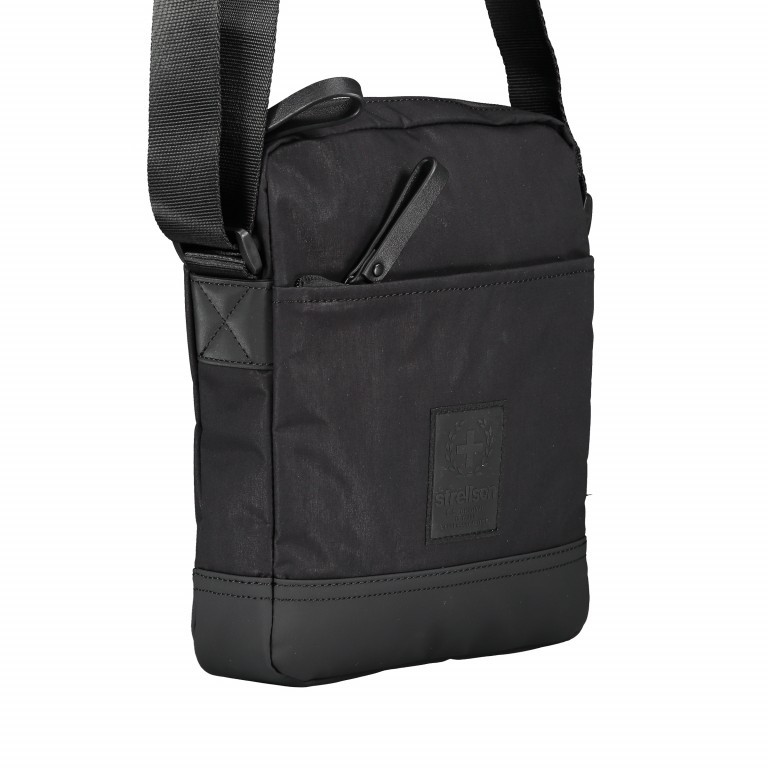 Umhängetasche Swiss Cross Shoulderbag SVZ Black, Farbe: schwarz, Marke: Strellson, EAN: 4053533808441, Abmessungen in cm: 20x25x5, Bild 2 von 6