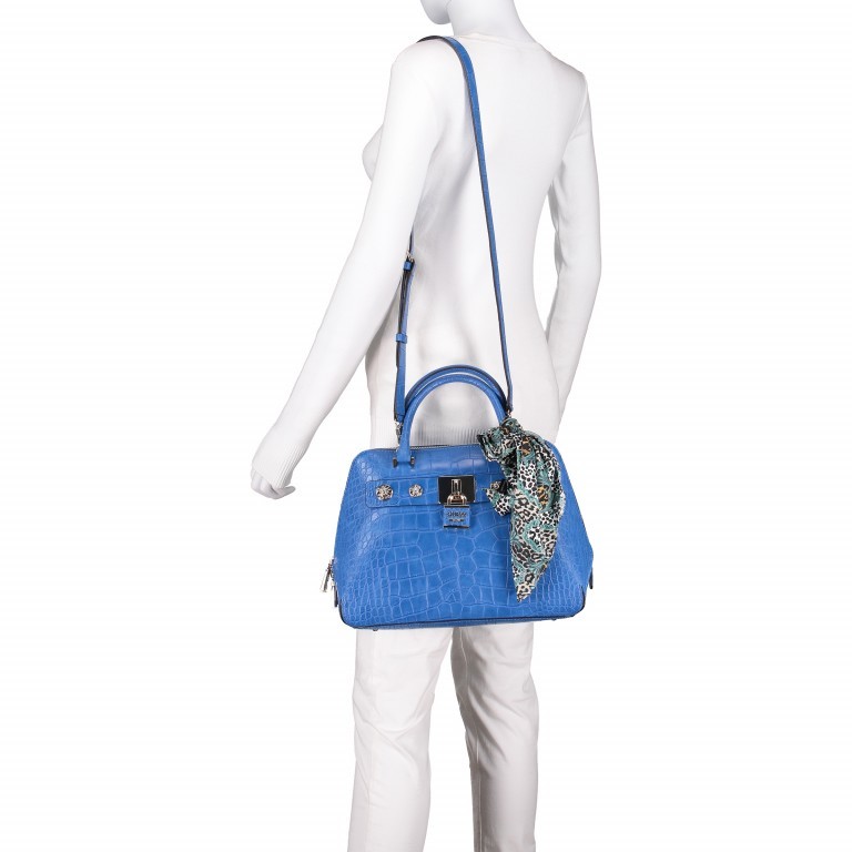 Handtasche Anna Maria Blue, Farbe: blau/petrol, Marke: Guess, EAN: 0190231197799, Abmessungen in cm: 33x26x13, Bild 3 von 6