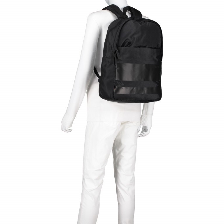 Rucksack Bennett Backpack MVZ Black, Farbe: schwarz, Marke: Strellson, EAN: 4053533495689, Abmessungen in cm: 32x44x13.5, Bild 4 von 6