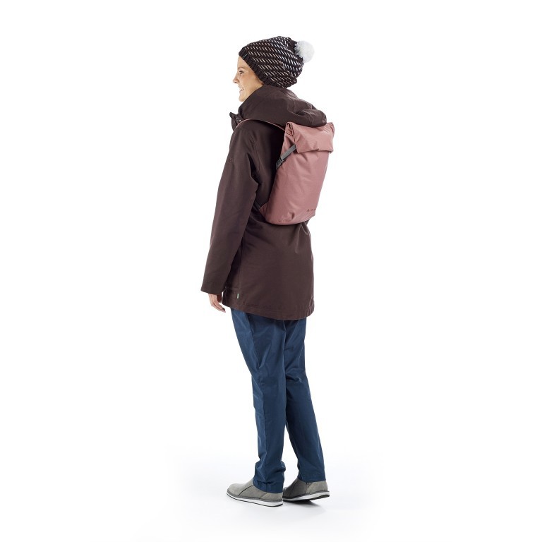 Rucksack Unuk Black, Farbe: schwarz, Marke: Vaude, EAN: 4062218043800, Abmessungen in cm: 27x39x14, Bild 3 von 5