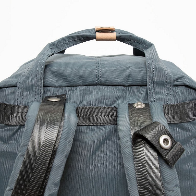 Rucksack Jungle Series Macaroon mit Laptopfach 13 Zoll Volumen 16 Liter Light Grey Navy, Farbe: grau, Marke: Doughnut, EAN: 4895222507477, Abmessungen in cm: 28x38x11, Bild 11 von 12