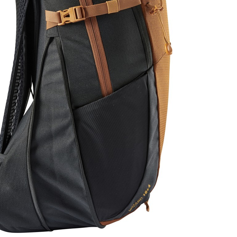 Rucksack Wizard 18+4 an die Körpergröße anpassbar Black Umbra, Farbe: cognac, Marke: Vaude, EAN: 4062218268456, Abmessungen in cm: 29x50x22, Bild 4 von 4