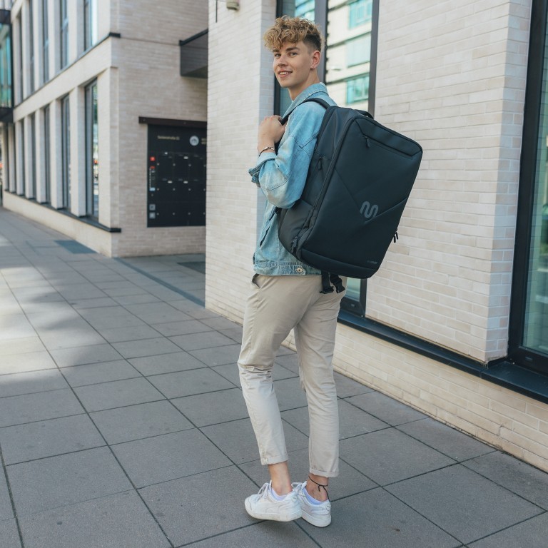 Rucksack / Reisetasche Travel Backpack Ultimate mit Laptopfach 17.3 Zoll Volumen 40 Liter, Farbe: schwarz, grau, Marke: Onemate, Abmessungen in cm: 36x56x20, Bild 4 von 21